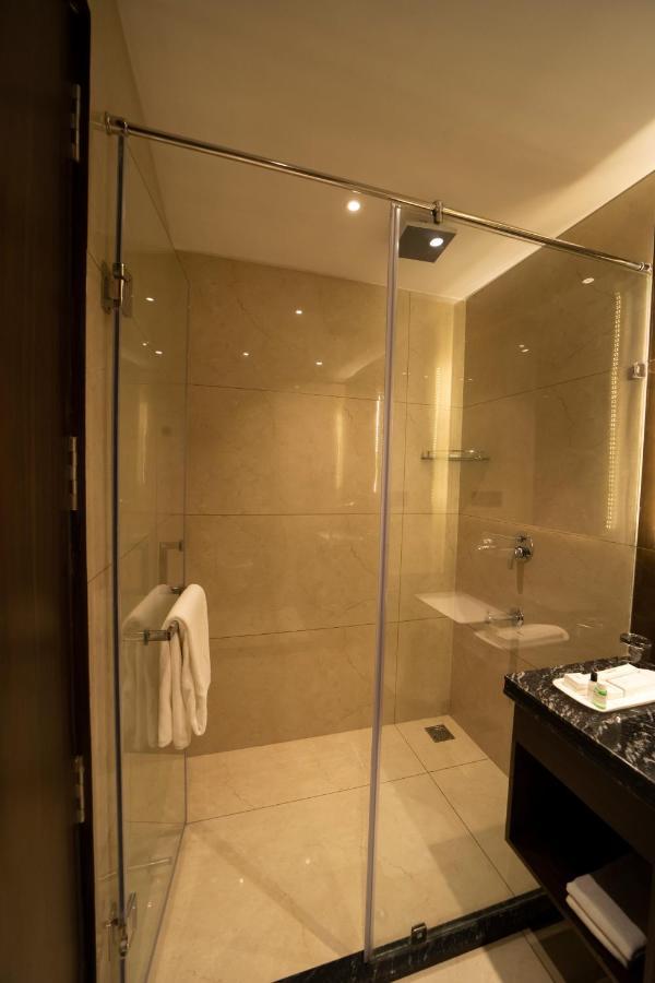 Hotel Dvij Inn Джайпур Екстериор снимка