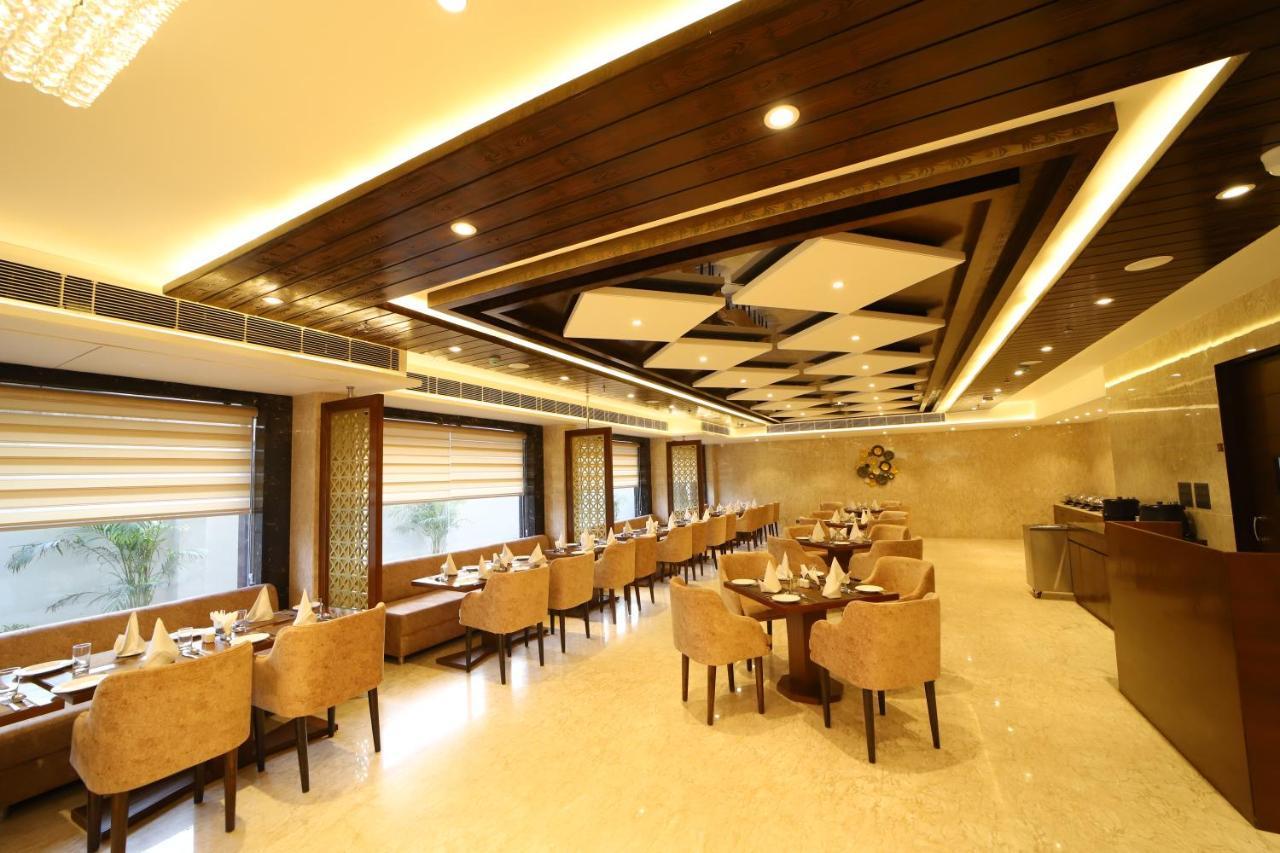 Hotel Dvij Inn Джайпур Екстериор снимка