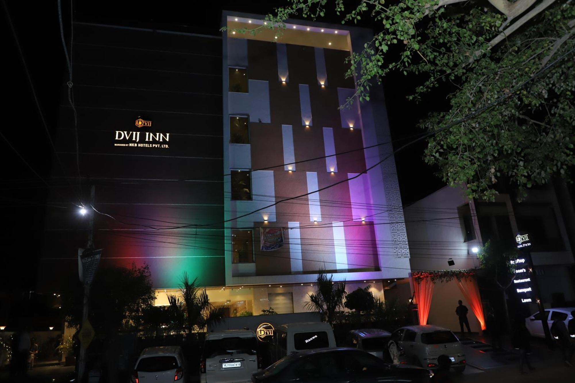 Hotel Dvij Inn Джайпур Екстериор снимка